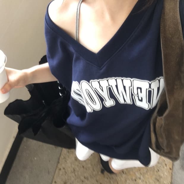 아워캐비넷 뉴욕 맨투맨 (미시착)