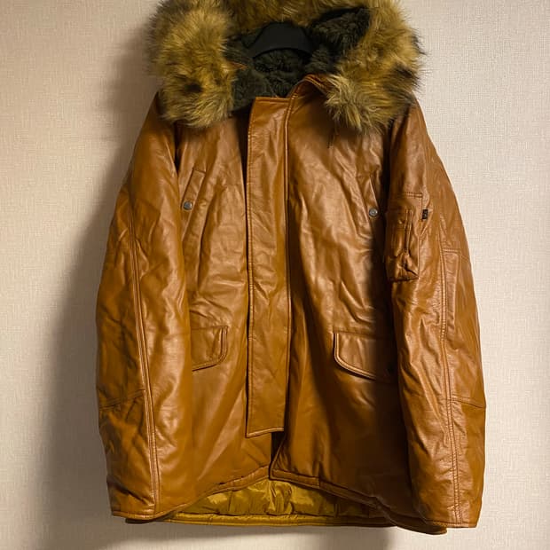 예스아이씨 x 알파 n3b자켓