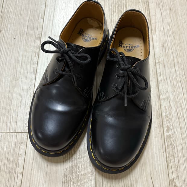 닥터마틴 1461 3홀 스무스 260