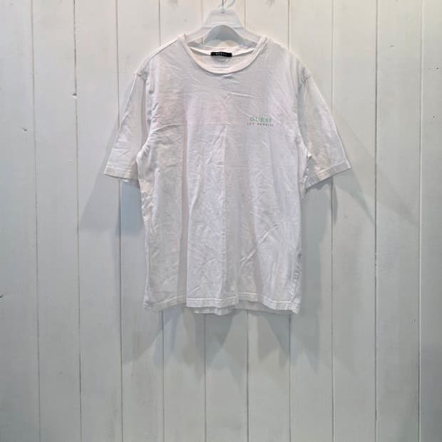 게스 반팔티 "GUESS"