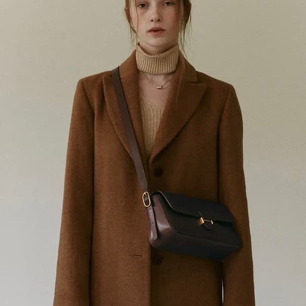 [새상품] 드메리엘 베티백 탄브라운 Demeriel