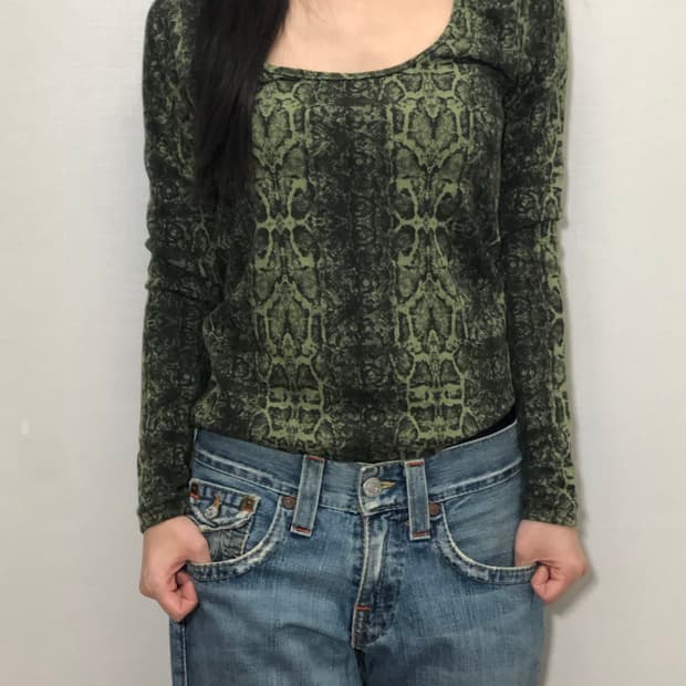 빈티지 그린 파이톤 탑