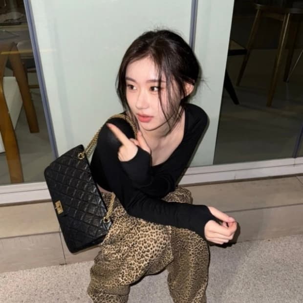채령 공항패션 바지 / 하이 타이드 프랭키 레오파드 카고 팬츠 M