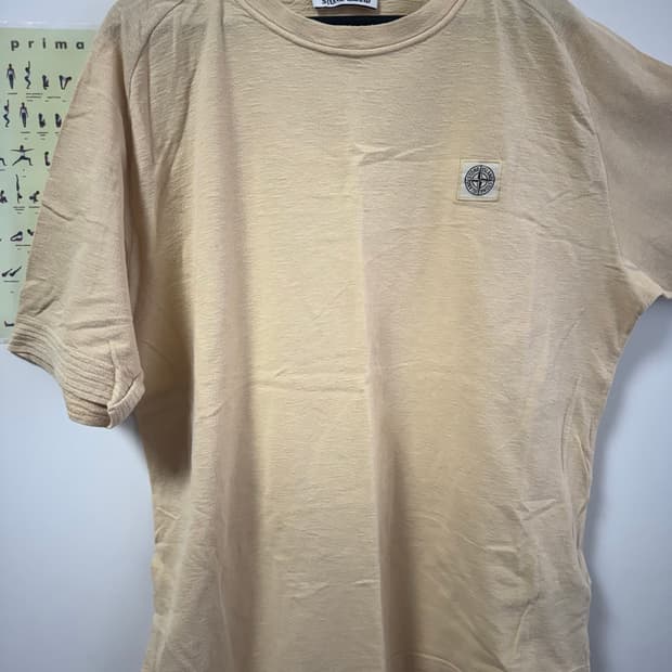 스톤아일랜드 정품 반팔티 팝니다