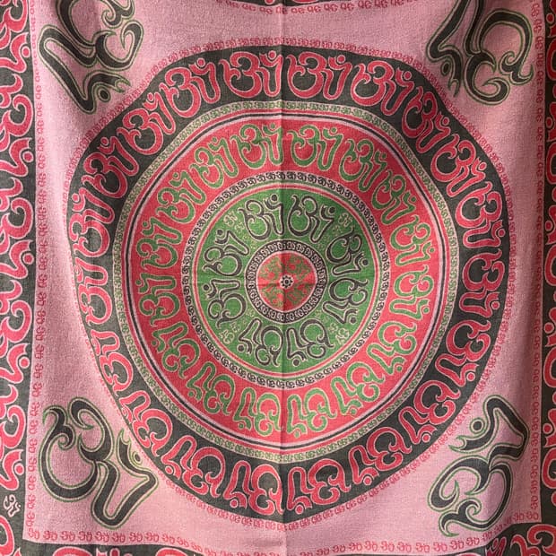 옴(ॐ) 만다라 히피 일본 빈티지 태피스트리 패브릭