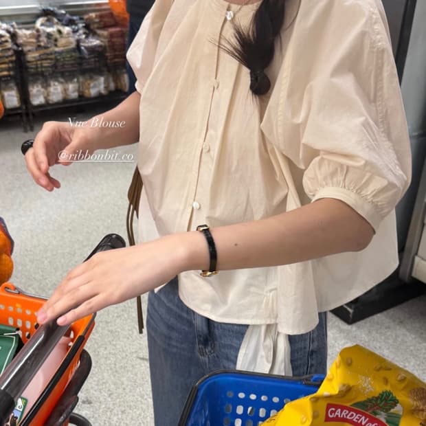 리본빛 nue 블라우스