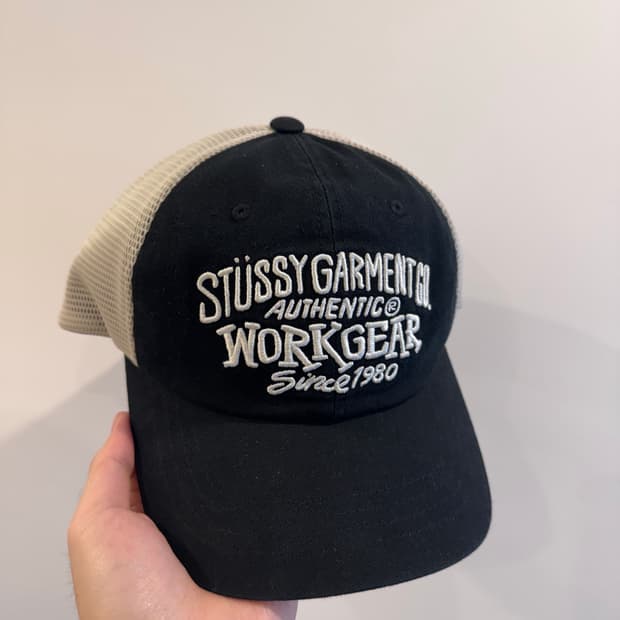 스투시 로우 프로파일 워크기어 스트립백 블랙