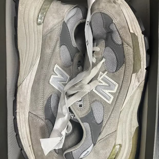 뉴발란스 992 그레이(구형) us9