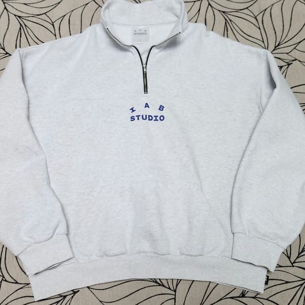 IAB 스튜디오 하프집업 L 라이트 그레이