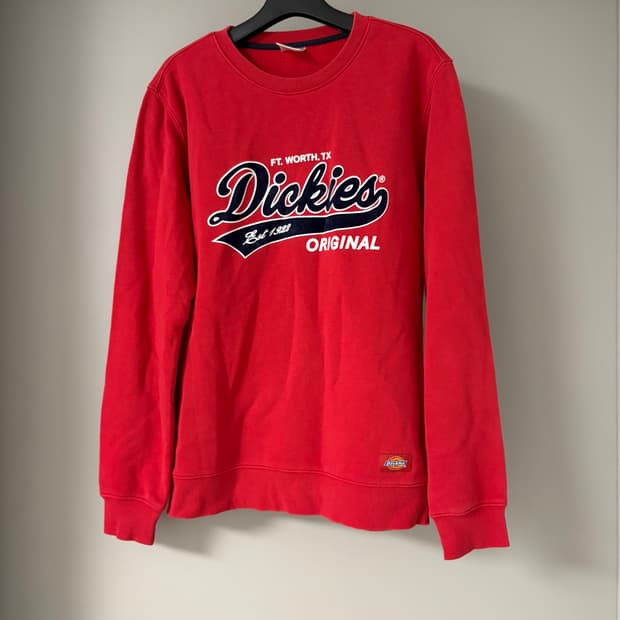 Dickies red sweatshirt S 