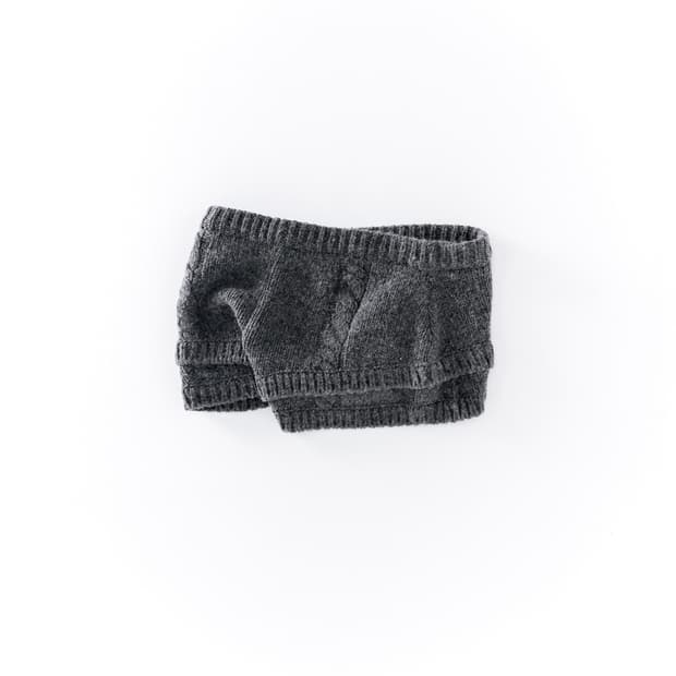 울리카 로프 니트 쇼츠