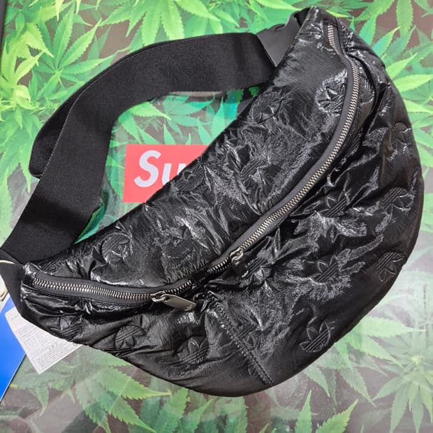 아디다스 블랙 힙색 웨이스트백