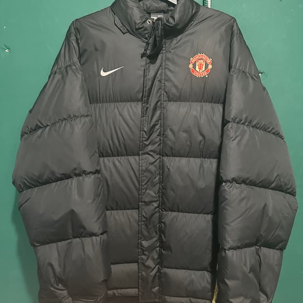 나이키 맨유 패딩 블랙 105