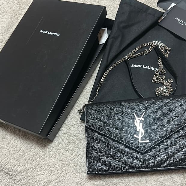 입생로랑 생로랑 saint laurent 지갑 파우치 woc 가방 
