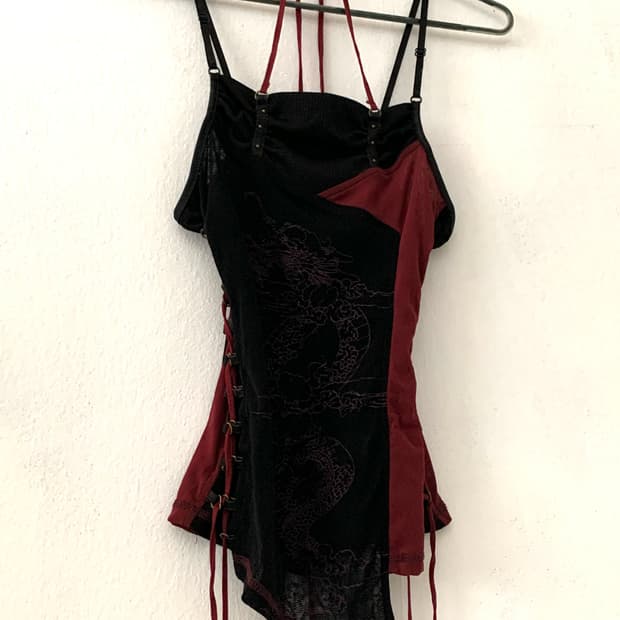 Ozz On oriental graphic sleeveless