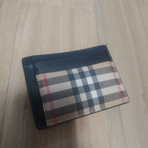 버버리 카드지갑