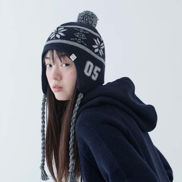 오헤시오 벨 이어플랩 비니 네이비