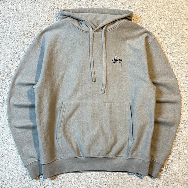스투시 STUSSY 베이직 로고 기모 후드티 그레이