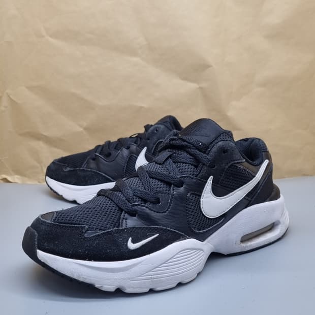 나이키 에어맥스 퓨전 남성운동화275