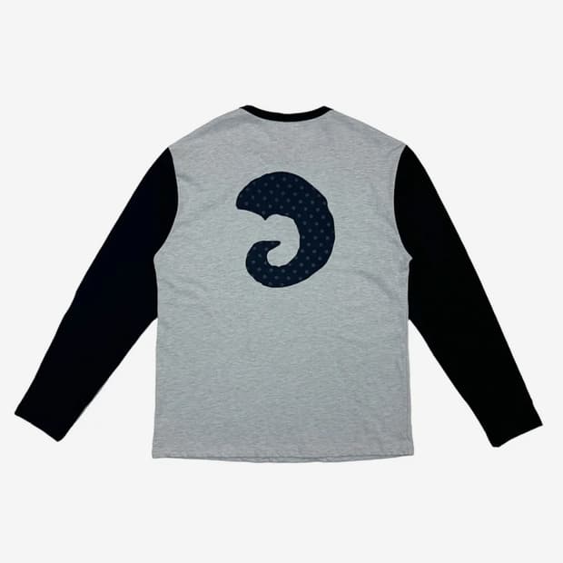 탄산마그네슘 혼 아플리케 배색 롱슬리브