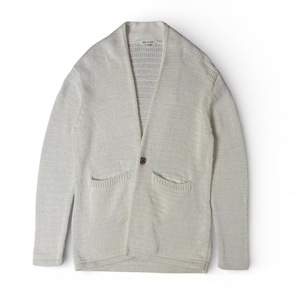 아바하우스 화이트 우드 원버튼 니트 가디건