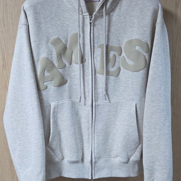 (착샷) 아메스 월드와이드 후드 집업 오트밀