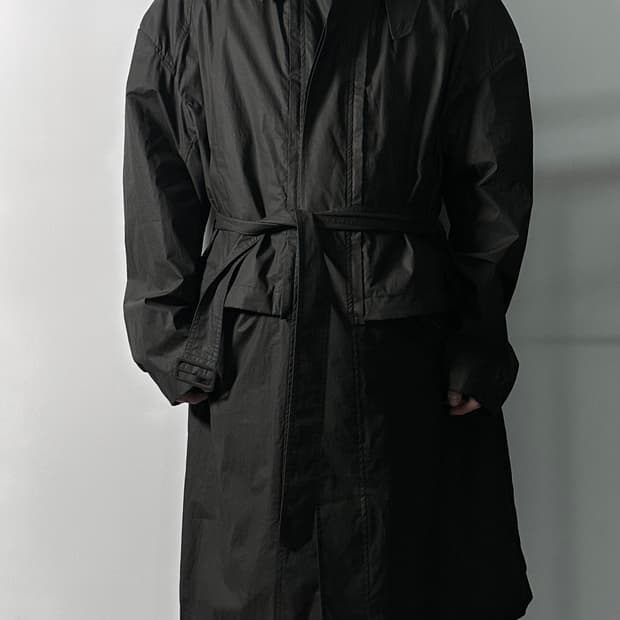 준지 블랙 탈부착 후디 트렌치코트  (on.449) 