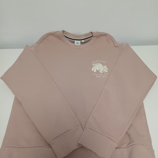 코오롱스포츠 여성 부클 그래픽 맨투맨 (M) / 상태좋음