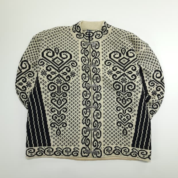 CN958 L Skjaeveland 노르웨이 메이드 전통노르딕 울 가디건