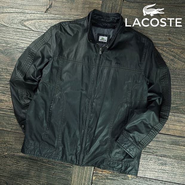 [라코스테] 로고 자수 코팅 집업 자켓 블랙 M19212