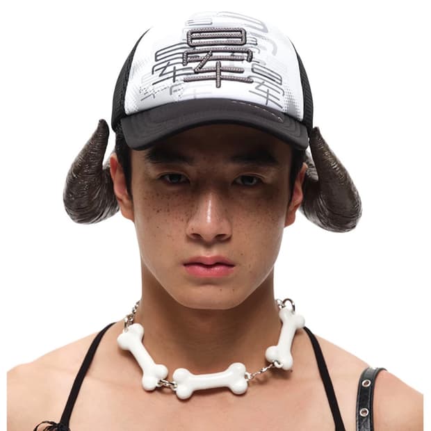 cfierce dizzy 캡모자 화이트컬러