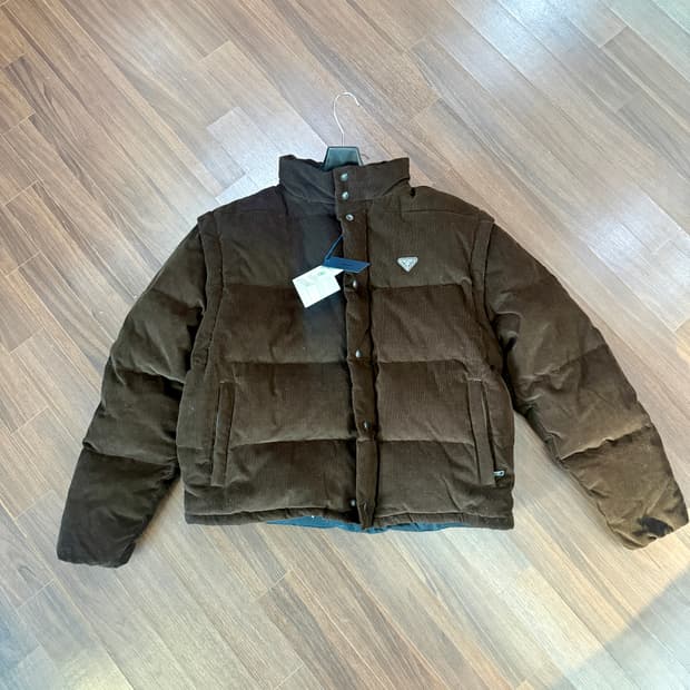 Prada 프라다 25FW 코듀로이 패딩