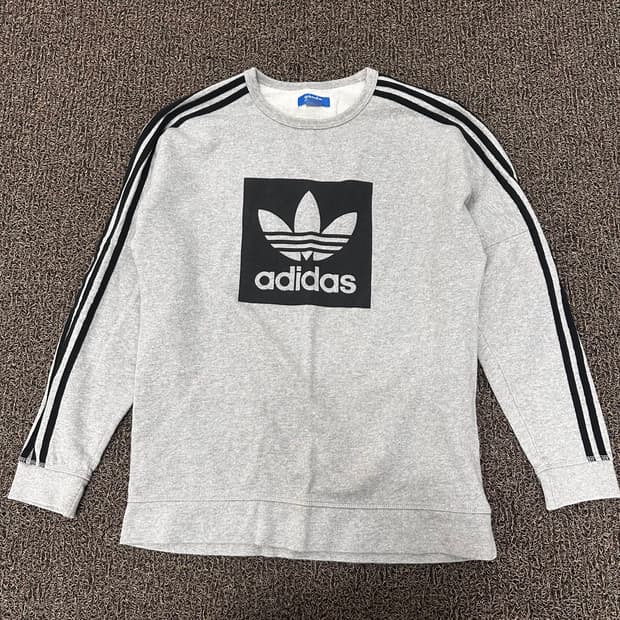 아디다스 맨투맨 그레이 100(L)