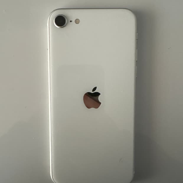 아이폰 se2 화이트 부품용