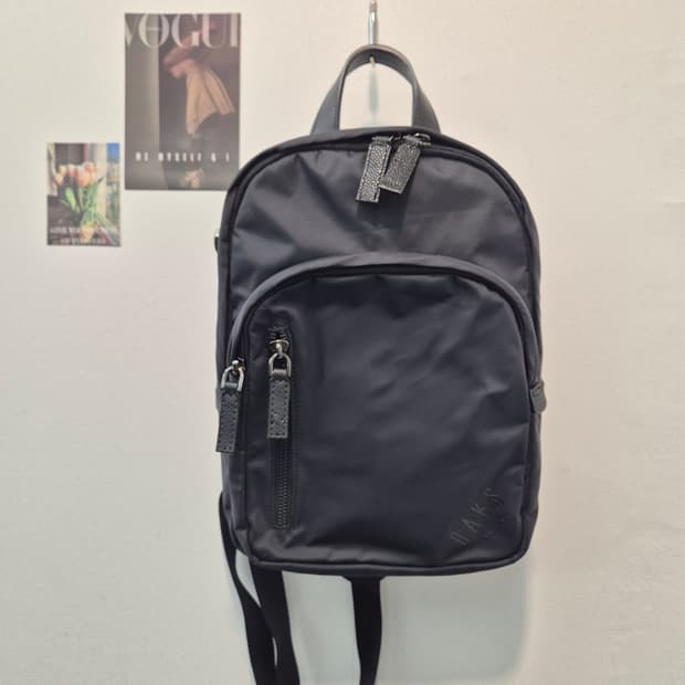 닥스 블랙 미니 크로스백