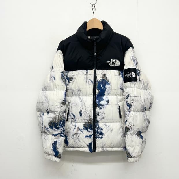 노스페이스 눕시 지구 패턴 패딩
