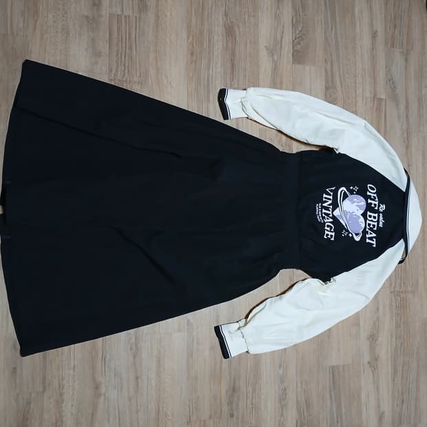 jucyjudy 쥬시쥬디 지퍼 나일론 바스락 바람막이 원피스 자켓 봄