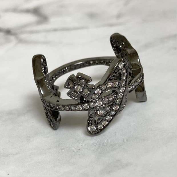 비비안웨스트우드 화이트크리스탈 그레이실버 orb링 반지