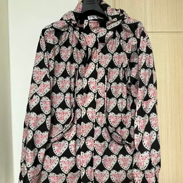 [M] 더뮤지엄비지터 포에버 아트 바람막이