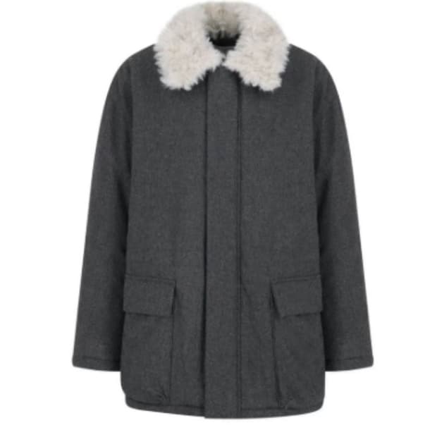 아모멘토 사파리 울 자켓 팝니다(새상품)