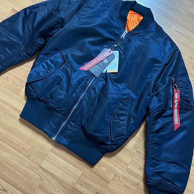 [새제품] 알파인더스트리 MA-1 레귤러핏 레플리카 블루, 네이비 M