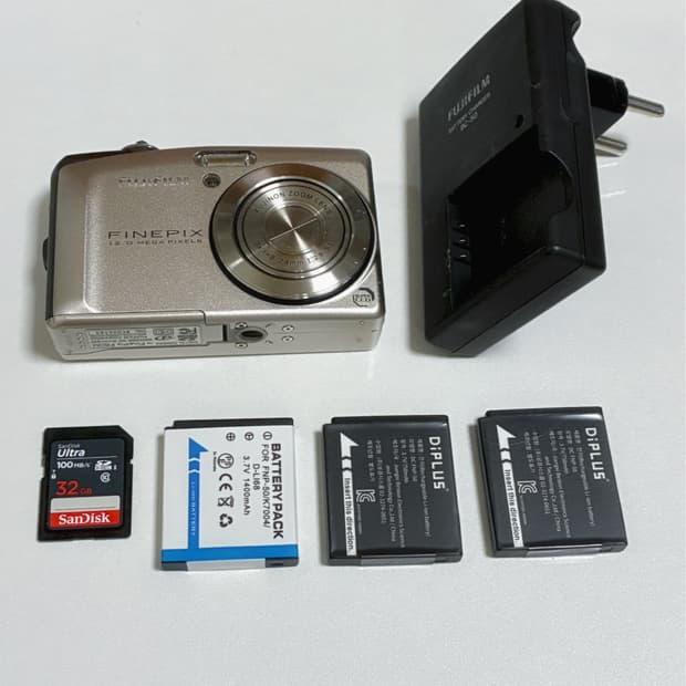 [작례O] Fujifilm FinePix F60fd (골드) 