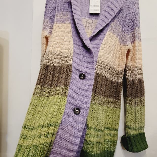 올리비아 하슬러  울니트 가디건