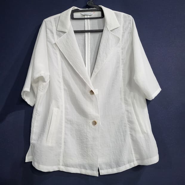 크로커다일 투버튼 자켓