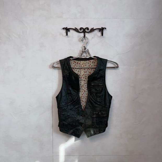 Deep green lamb skin pocket button vest