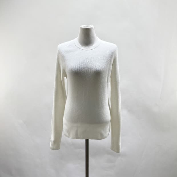 무신사스탠다드 2023 여성니트티 95