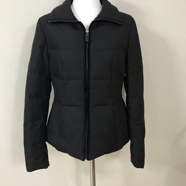 Bally 블랙 구스 경량 패딩 S