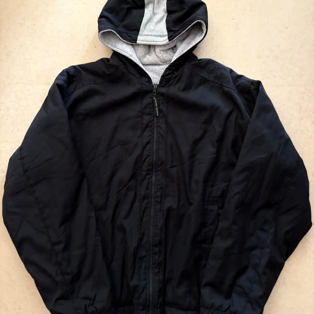 헌팅월드 후드 바람막이 블랙 자켓