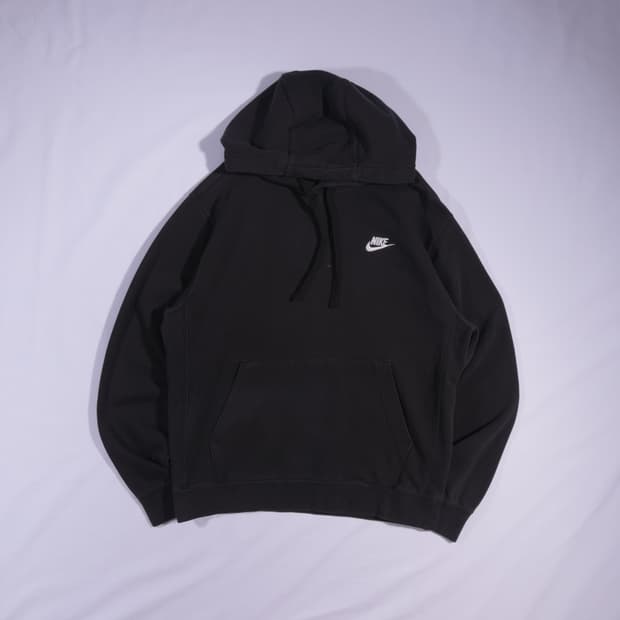 나이키 로고 자수 후드티 B5