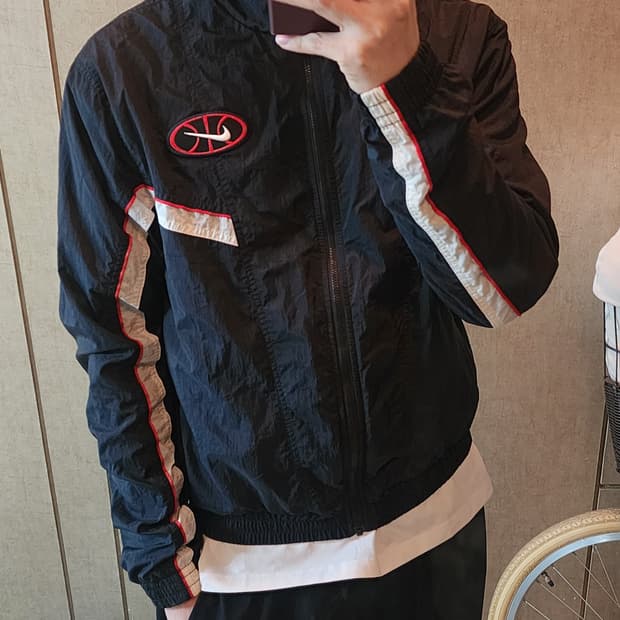 나이키 바이커 바람막이 자켓